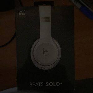 Beats Solo 3